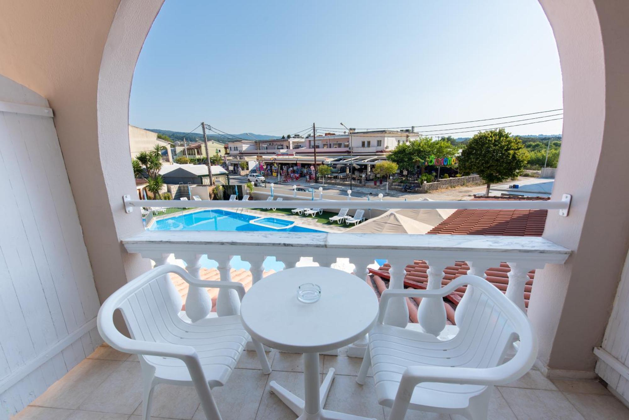 Aphrodite Beach Hotel Corfu โรดา ภายนอก รูปภาพ