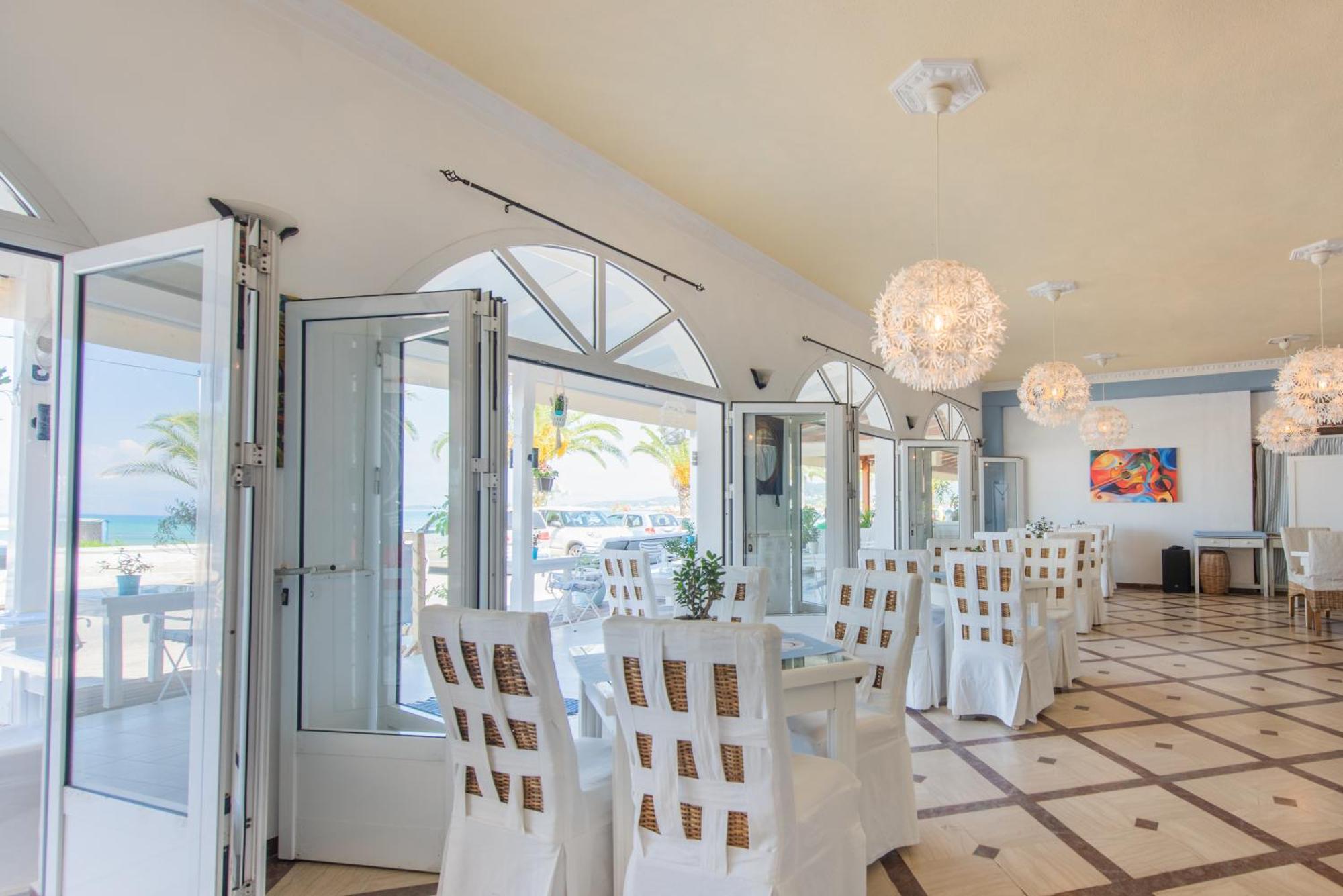Aphrodite Beach Hotel Corfu โรดา ภายนอก รูปภาพ