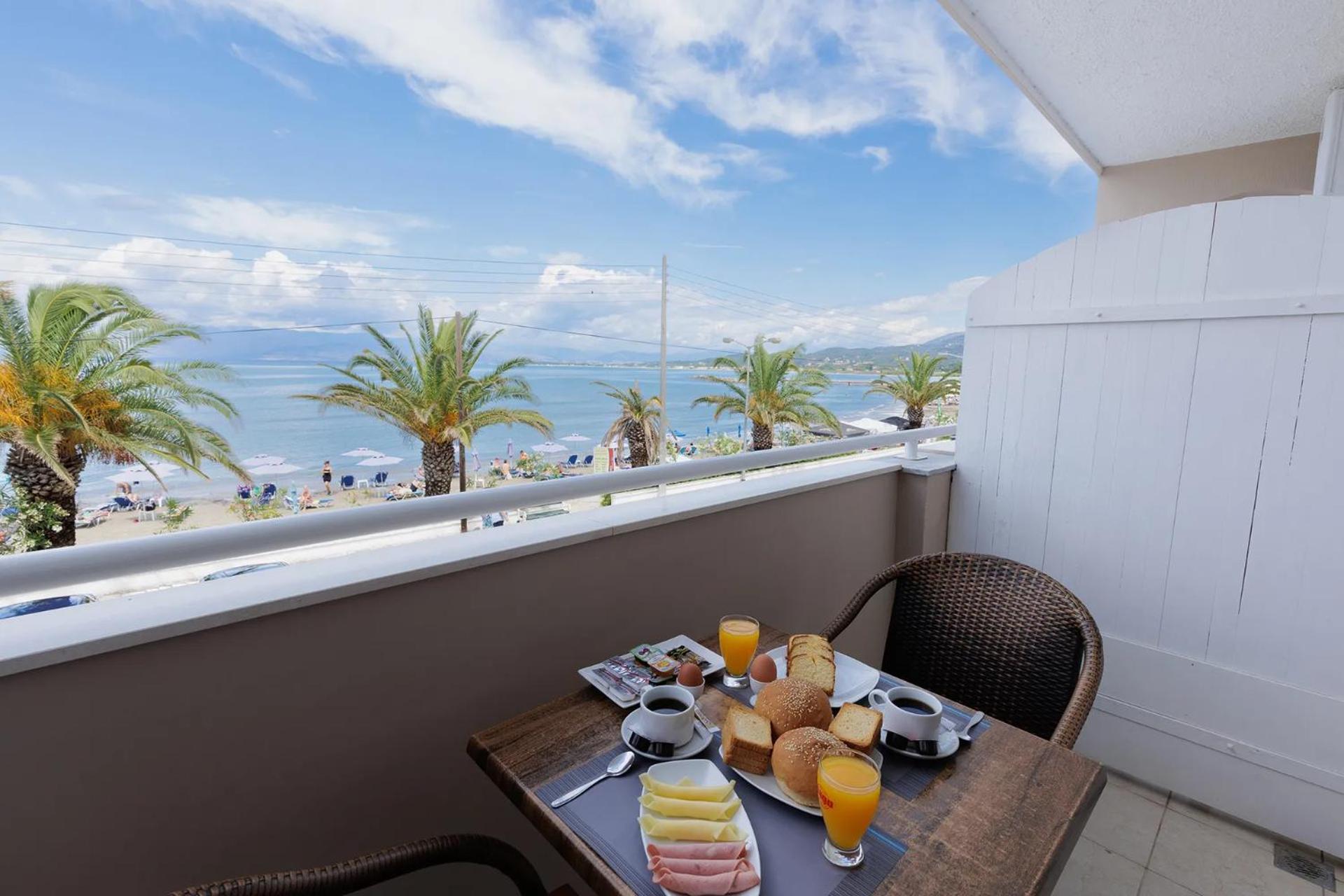 Aphrodite Beach Hotel Corfu โรดา ภายนอก รูปภาพ